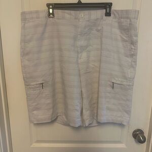 Greg Norman Collection Cargo Shorts Gray